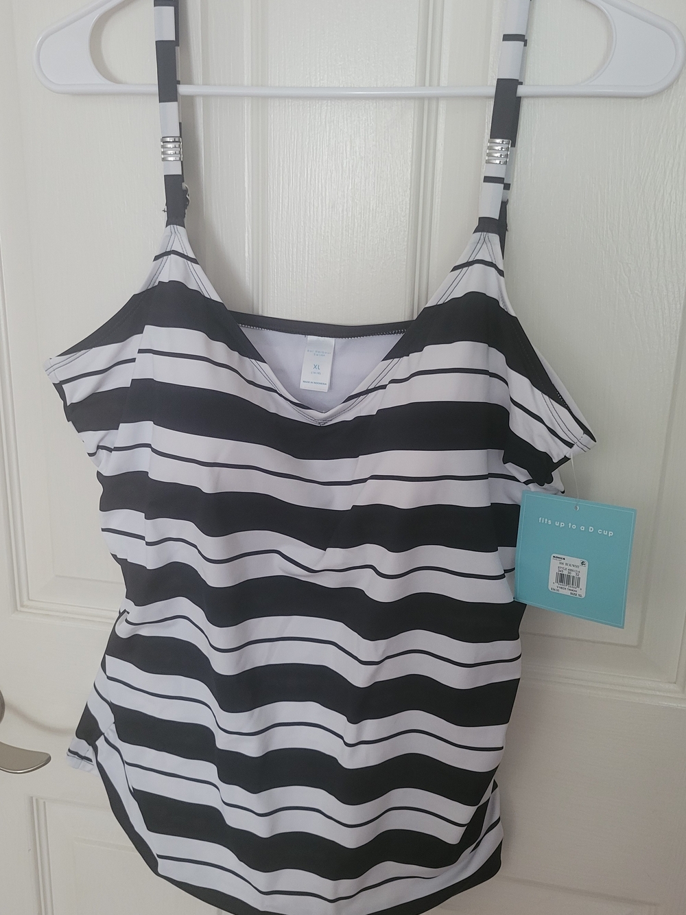 XL NWT Striped Black & White Women's Swim Tankini Top